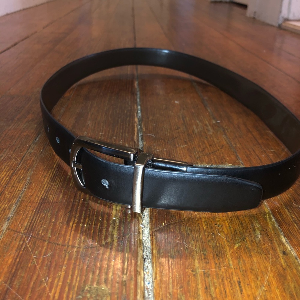 Men’s Perry Ellis reversible black/brown belt